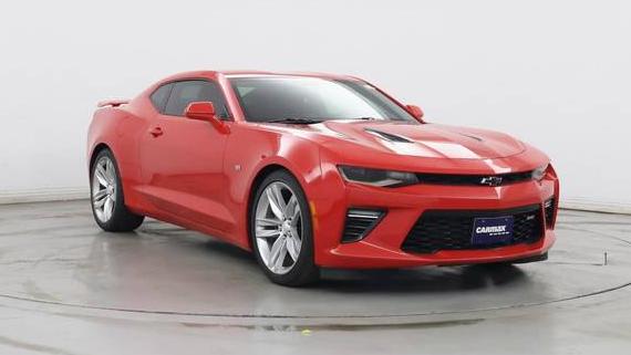 CHEVROLET CAMARO 2018 1G1FE1R72J0144046 image