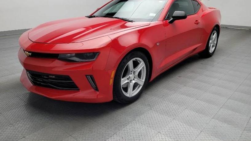 CHEVROLET CAMARO 2018 1G1FB1RX2J0183115 image