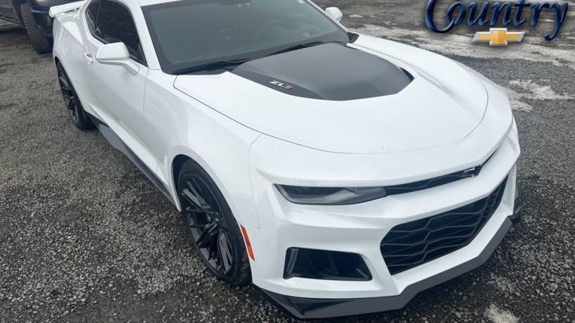 CHEVROLET CAMARO 2018 1G1FK1R6XJ0173648 image