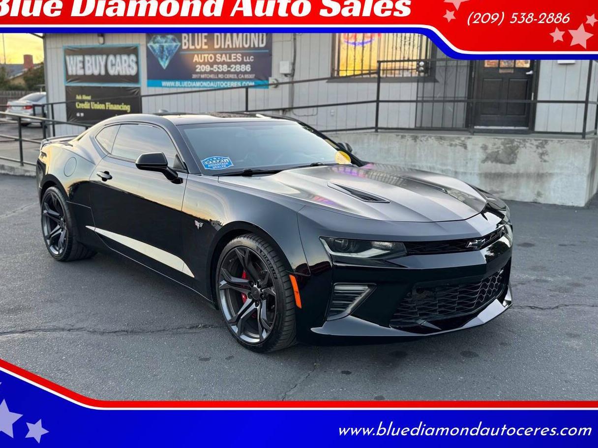 CHEVROLET CAMARO 2018 1G1FE1R78J0156072 image