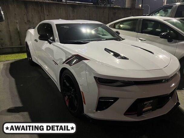 CHEVROLET CAMARO 2018 1G1FF1R78J0139057 image