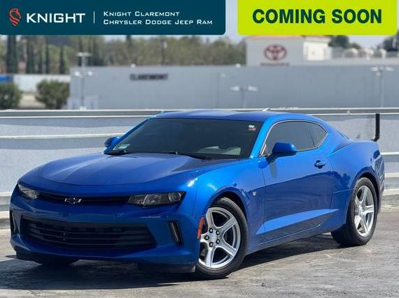 CHEVROLET CAMARO 2018 1G1FB1RX7J0166827 image