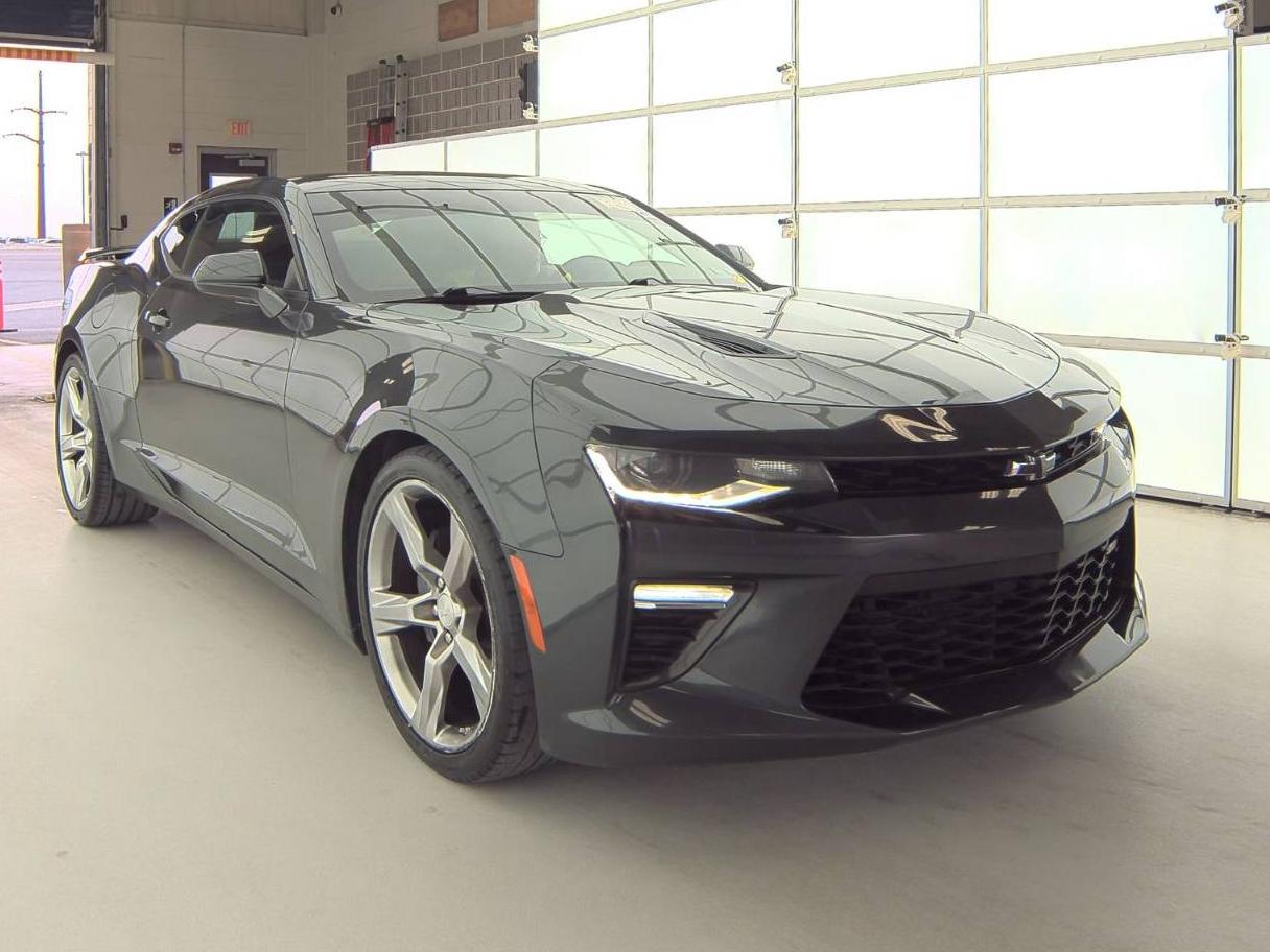 CHEVROLET CAMARO 2018 1G1FF1R77J0124288 image