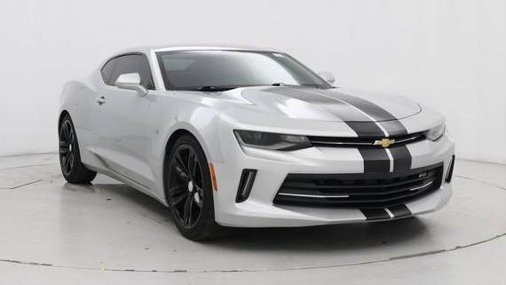 CHEVROLET CAMARO 2018 1G1FB1RS6J0176656 image