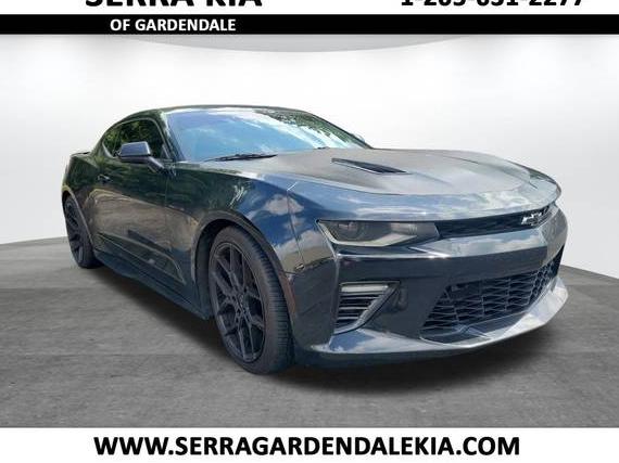 CHEVROLET CAMARO 2018 1G1FH1R76J0159270 image
