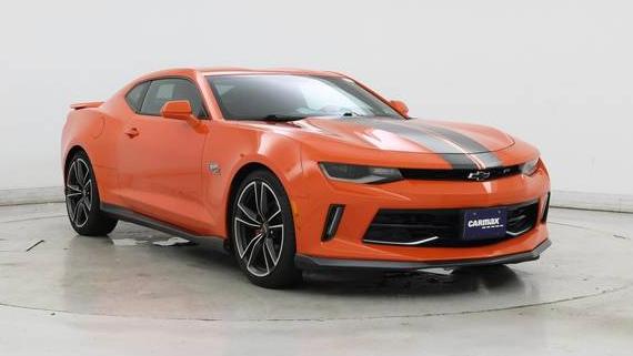 CHEVROLET CAMARO 2018 1G1FD1RXXJ0174916 image
