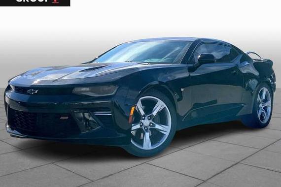 CHEVROLET CAMARO 2018 1G1FH1R71J0136026 image