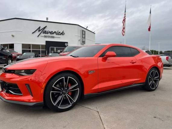 CHEVROLET CAMARO 2018 1G1FC1RS3J0163408 image