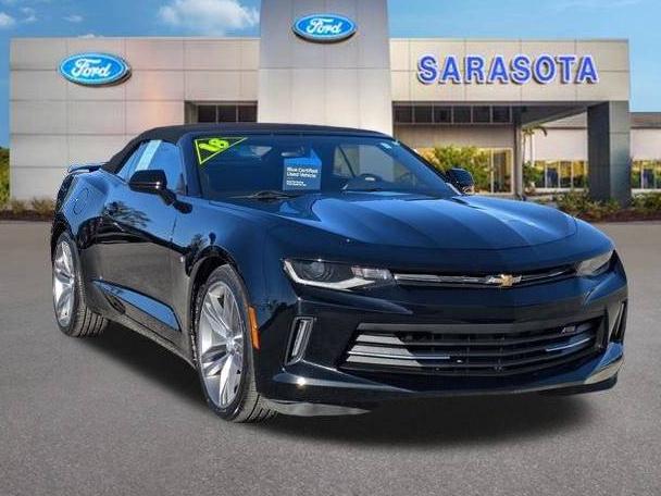 CHEVROLET CAMARO 2018 1G1FB3DS1J0109420 image