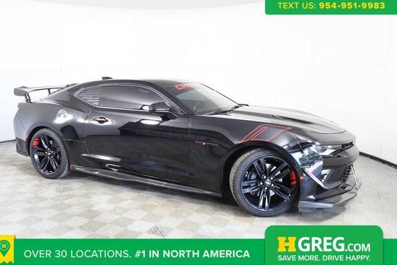 CHEVROLET CAMARO 2018 1G1FH1R72J0128548 image