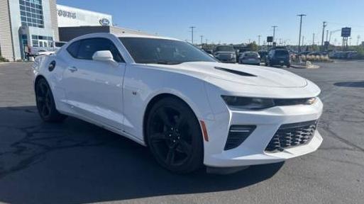 CHEVROLET CAMARO 2018 1G1FF1R77J0106972 image