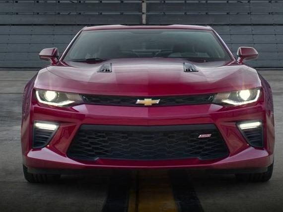 CHEVROLET CAMARO 2018 1G1FG1R71J0167022 image