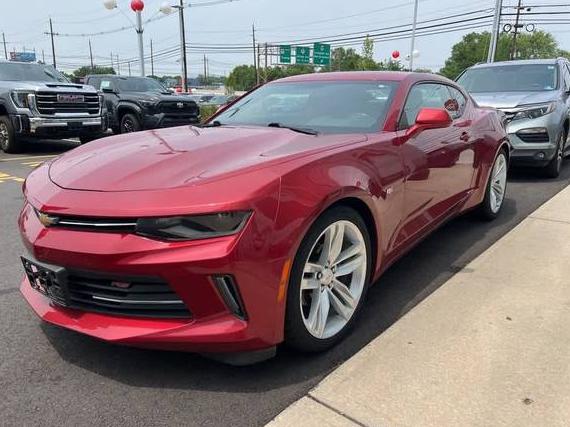 CHEVROLET CAMARO 2018 1G1FB1RS5J0112575 image