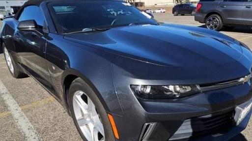 CHEVROLET CAMARO 2018 1G1FD3DS2J0184430 image