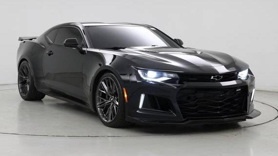 CHEVROLET CAMARO 2018 1G1FJ1R64J0190237 image