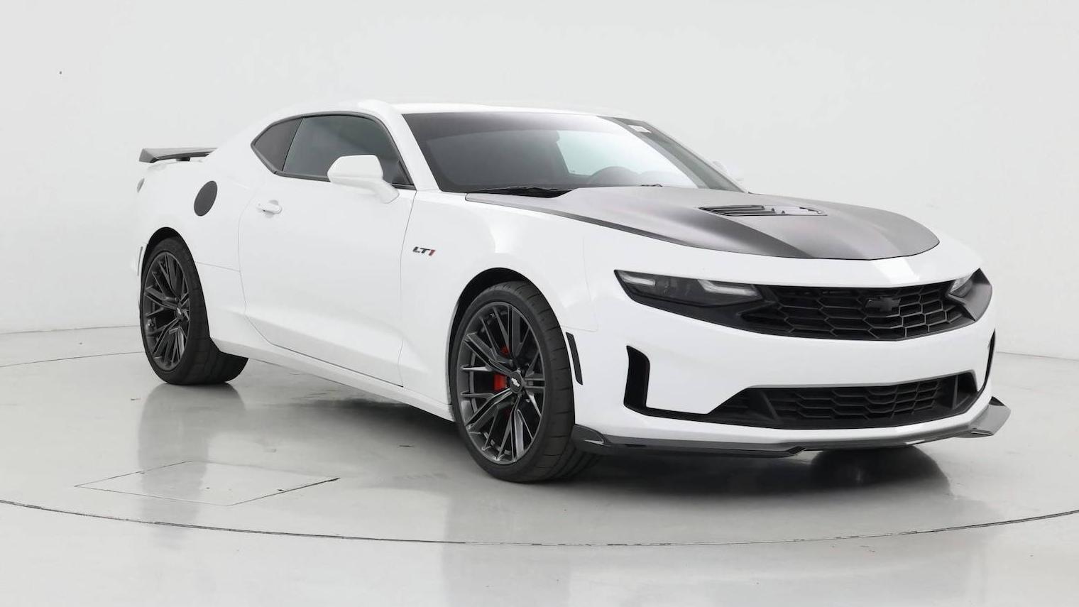 CHEVROLET CAMARO 2021 1G1FF1R75M0138579 image