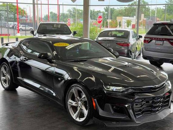CHEVROLET CAMARO 2021 1G1FH1R74M0138809 image