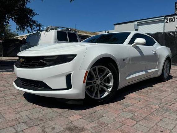 CHEVROLET CAMARO 2021 1G1FB1RX6M0108745 image