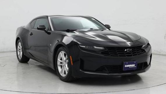 CHEVROLET CAMARO 2021 1G1FB1RX5M0107778 image