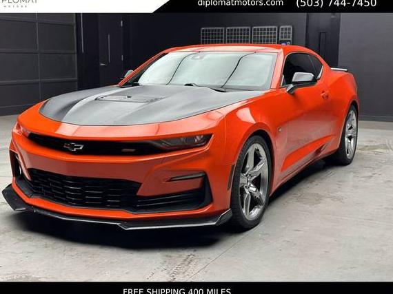 CHEVROLET CAMARO 2021 1G1FH1R77M0104038 image