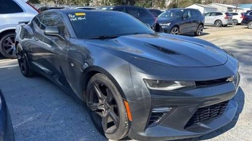 CHEVROLET CAMARO 2017 1G1FE1R72H0134868 image