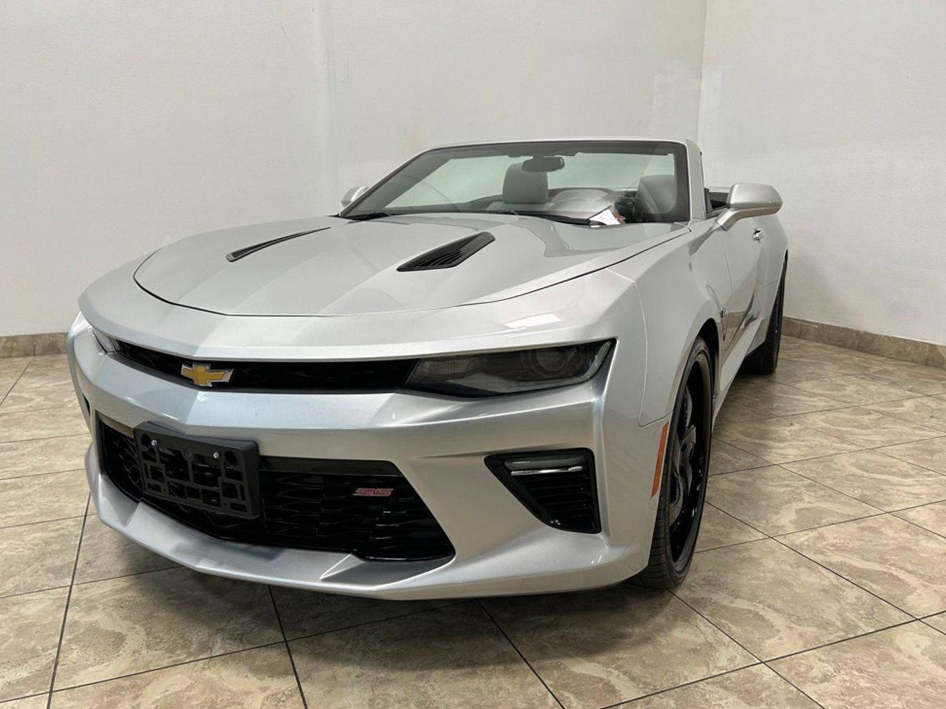 CHEVROLET CAMARO 2017 1G1FF3D77H0175626 image