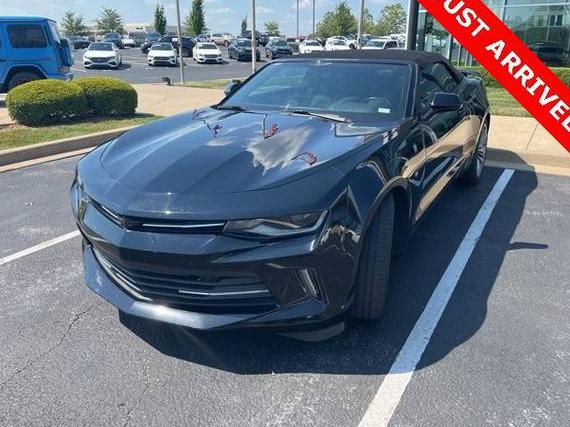 CHEVROLET CAMARO 2017 1G1FB3DX2H0116916 image