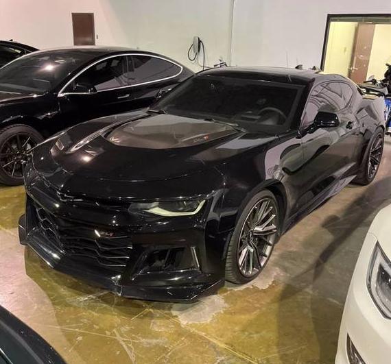 CHEVROLET CAMARO 2017 1G1FJ1R69H0213179 image