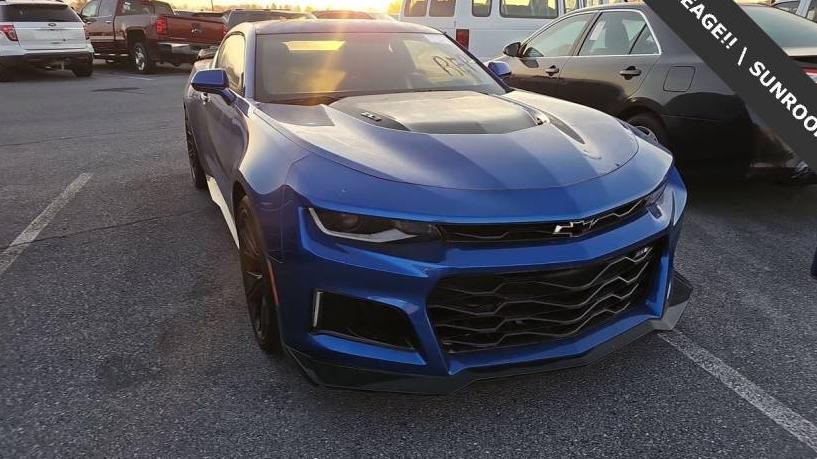 CHEVROLET CAMARO 2017 1G1FJ1R65H0175790 image