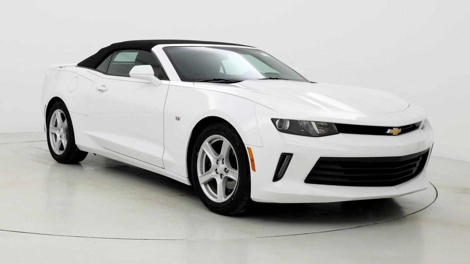 CHEVROLET CAMARO 2017 1G1FB3DS8H0130338 image