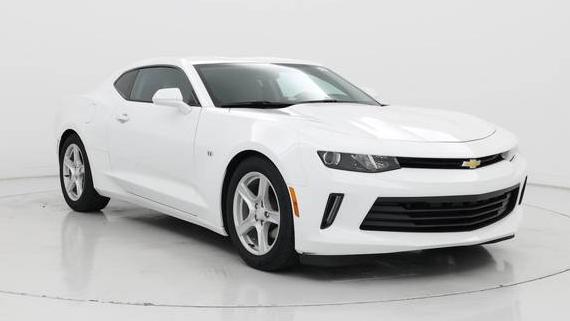 CHEVROLET CAMARO 2017 1G1FB1RSXH0156792 image