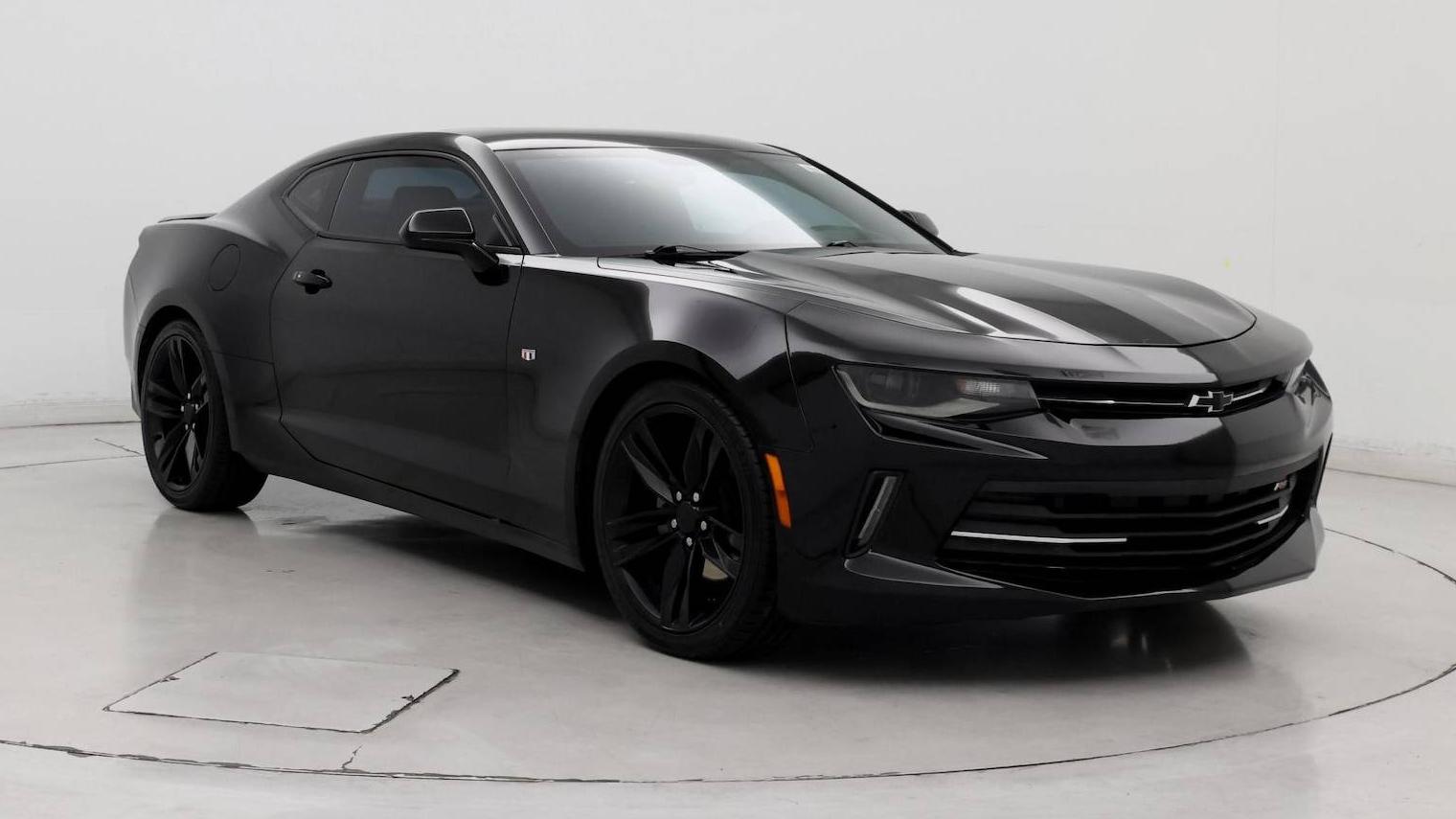 CHEVROLET CAMARO 2017 1G1FD1RSXH0104864 image