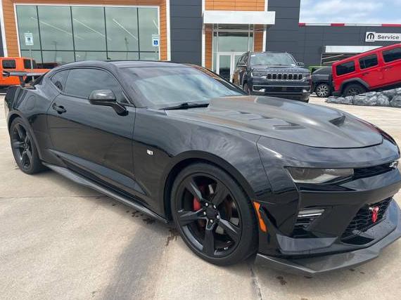 CHEVROLET CAMARO 2017 1G1FH1R77H0103381 image