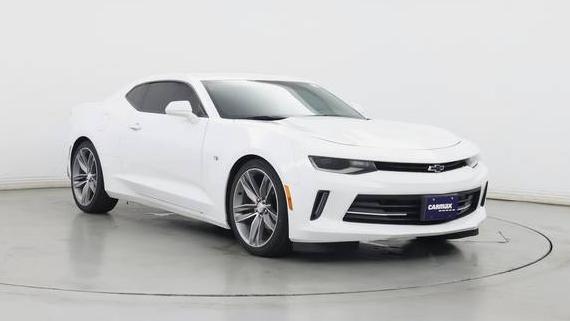 CHEVROLET CAMARO 2017 1G1FB1RS8H0105050 image