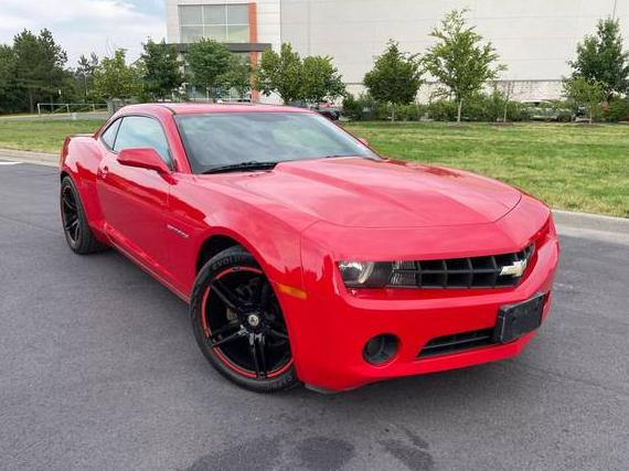 CHEVROLET CAMARO 2012 2G1FE1E33C9212382 image