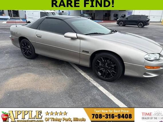 CHEVROLET CAMARO 2002 2G1FP22G822108694 image