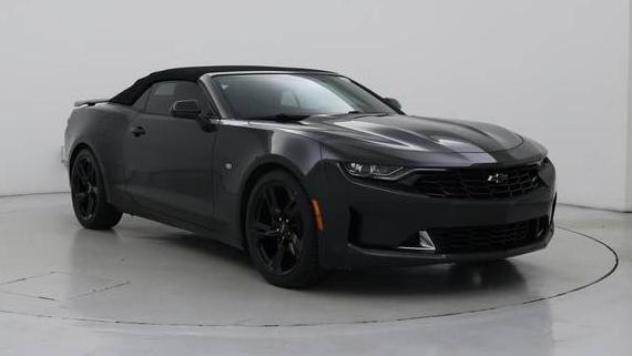 CHEVROLET CAMARO 2020 1G1FB3DS3L0144365 image