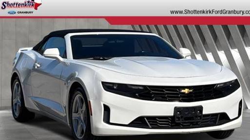 CHEVROLET CAMARO 2020 1G1FB3DX6L0105037 image