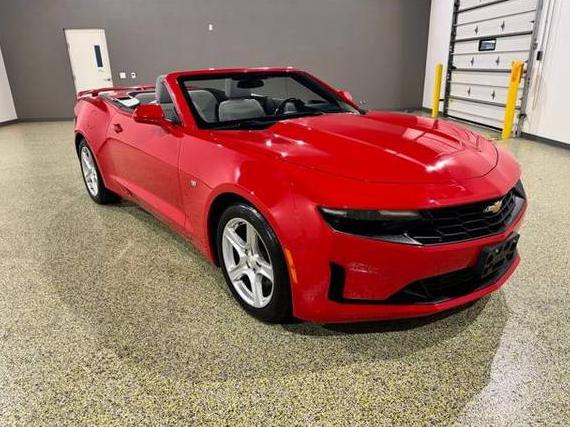 CHEVROLET CAMARO 2020 1G1FB3DX8L0108179 image
