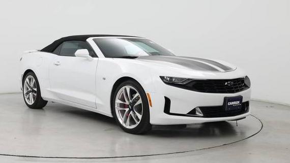 CHEVROLET CAMARO 2020 1G1FD3DS1L0142270 image