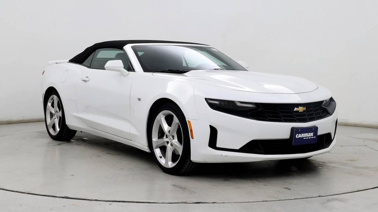 CHEVROLET CAMARO 2020 1G1FB3DX1L0120643 image