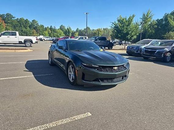 CHEVROLET CAMARO 2020 1G1FB1RX9L0115784 image