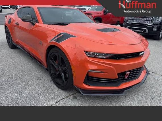 CHEVROLET CAMARO 2020 1G1FE1R76L0126085 image