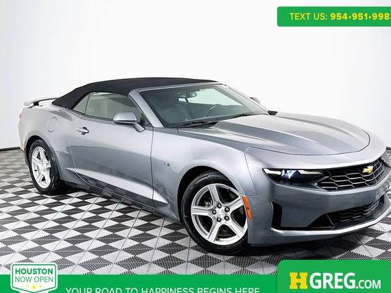 CHEVROLET CAMARO 2020 1G1FB3DX1L0113028 image