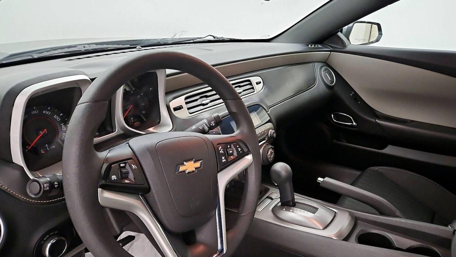 CHEVROLET CAMARO 2015 2G1FB1E3XF9141985 image