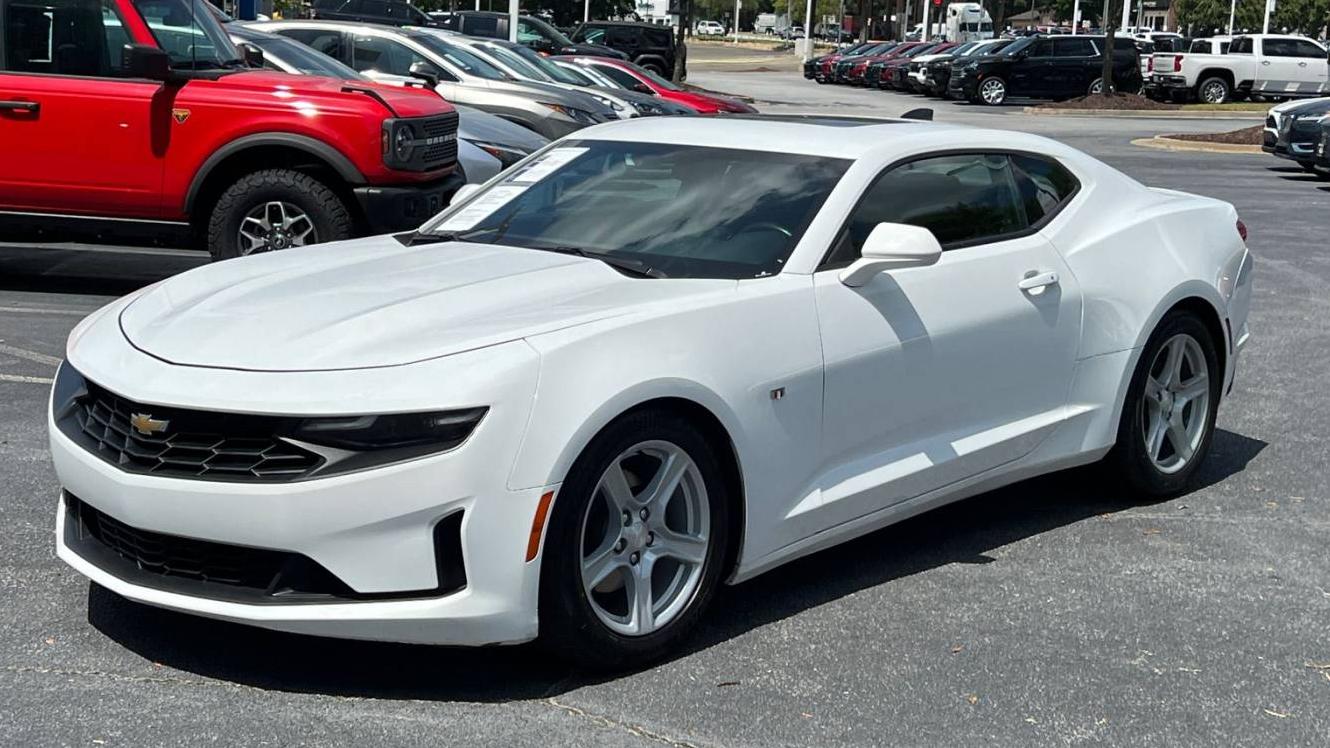 CHEVROLET CAMARO 2022 1G1FB1RX6N0117253 image