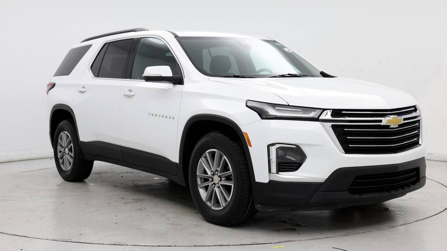 CHEVROLET TRAVERSE 2023 1GNERGKW4PJ186966 image