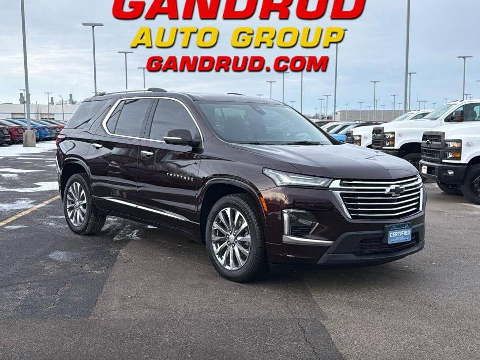 CHEVROLET TRAVERSE 2023 1GNEVKKWXPJ203574 image