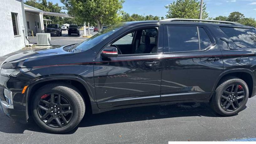 CHEVROLET TRAVERSE 2023 1GNEVKKW2PJ316354 image