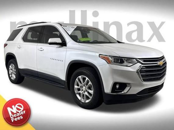 CHEVROLET TRAVERSE 2019 1GNERHKW6KJ141817 image